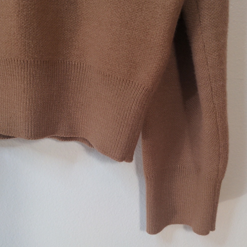 Monrow Supersoft Cut Out Camel Knit Sweater Small - Picture 6 of 9